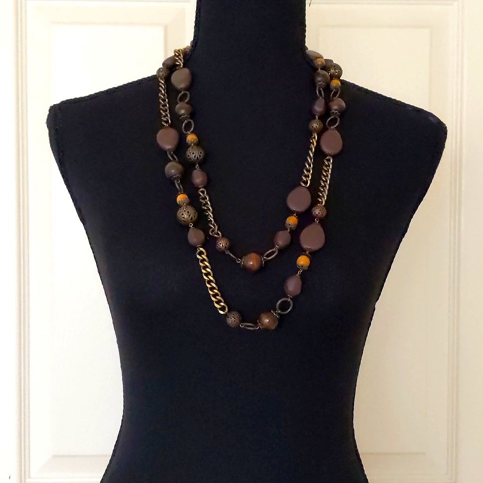 Nwot The Limited Multiple ShapesColorsMaterials Chained Necklace 34$